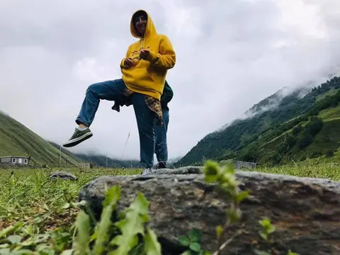 ნათია