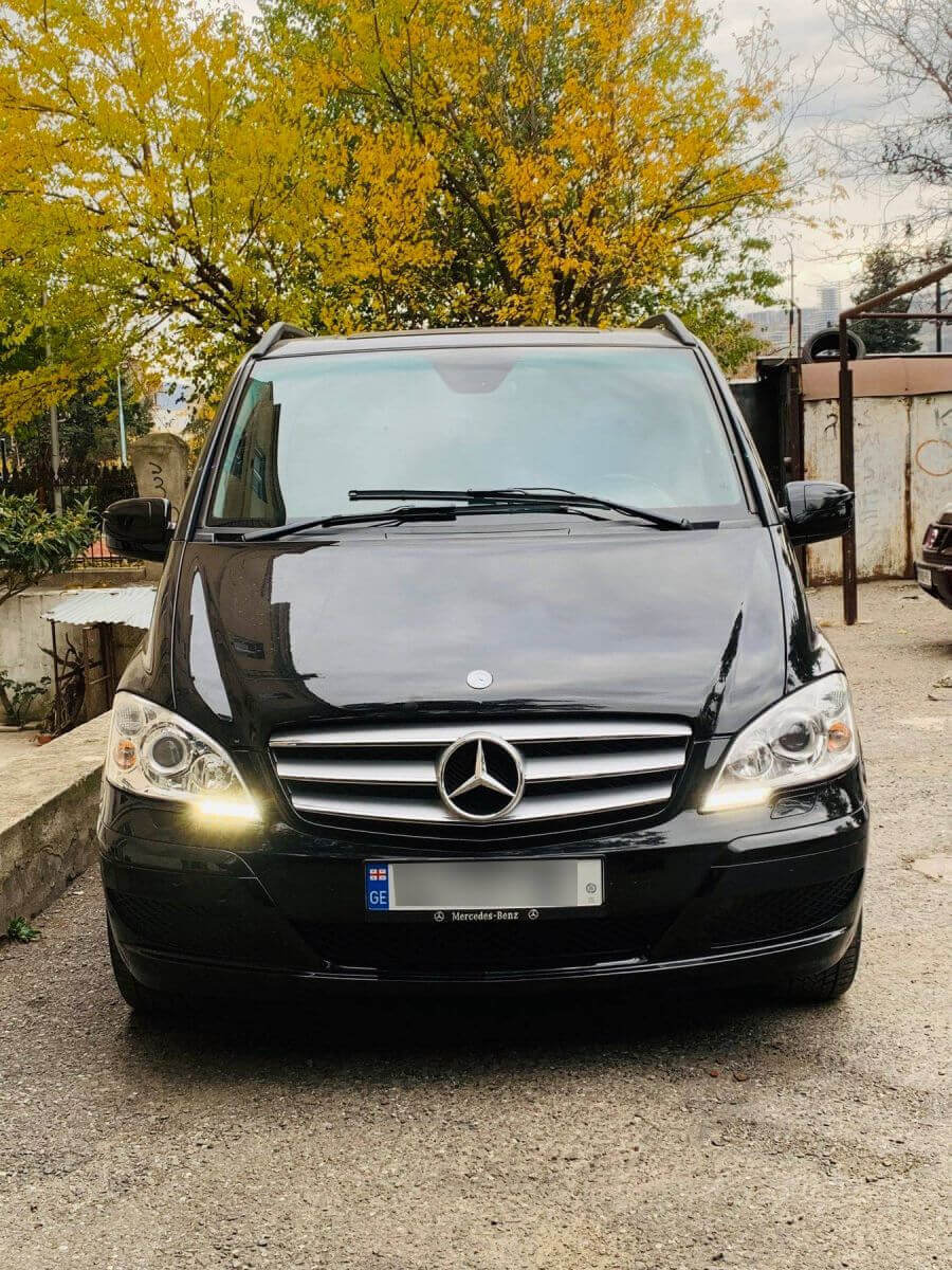 მინივენის მომსახურება Mercedes Viano 6+1