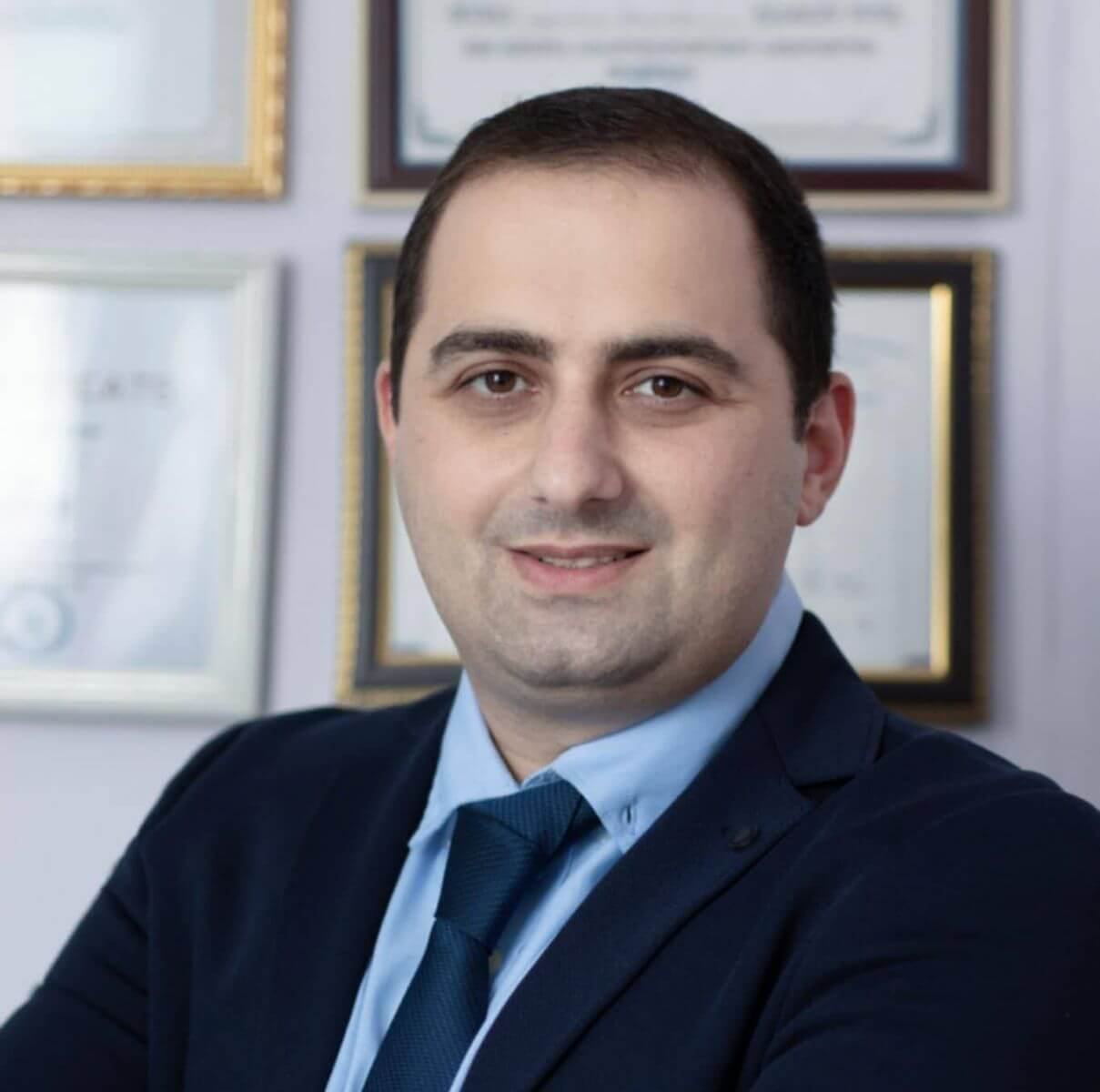 ადვოკატი გიორგი ჩხაიძე
