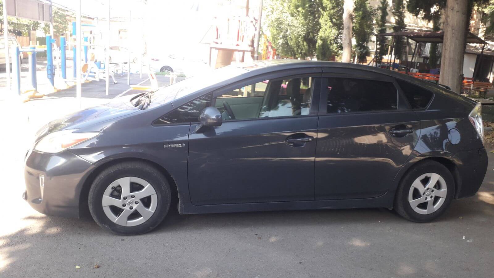 ქირავდება დღიურად.