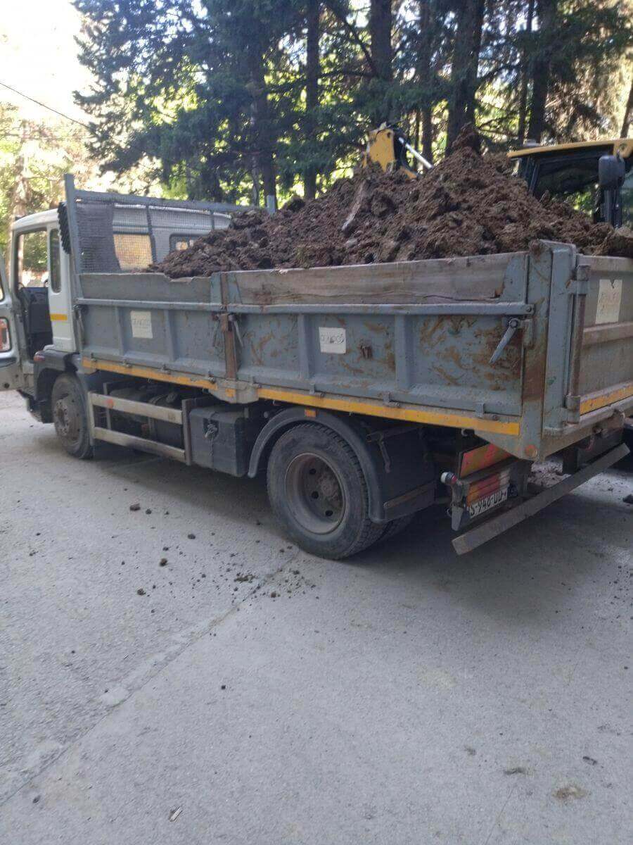 სამშენებლო ნარჩენებისა და ტვირთის გადატანა