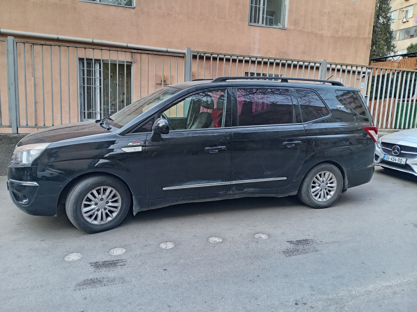 მინივენით მომსახურება