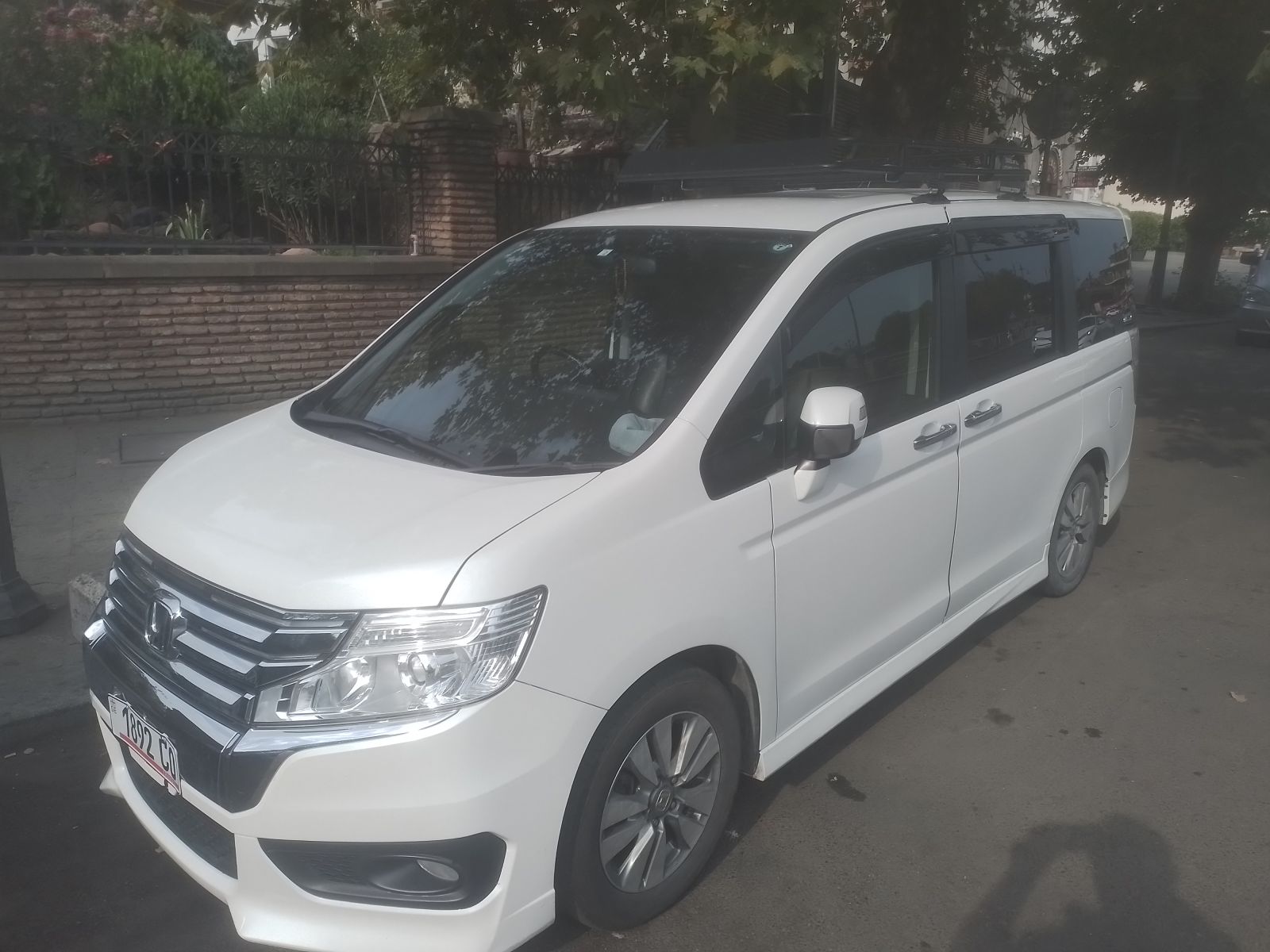 მინივენით მომსახურება