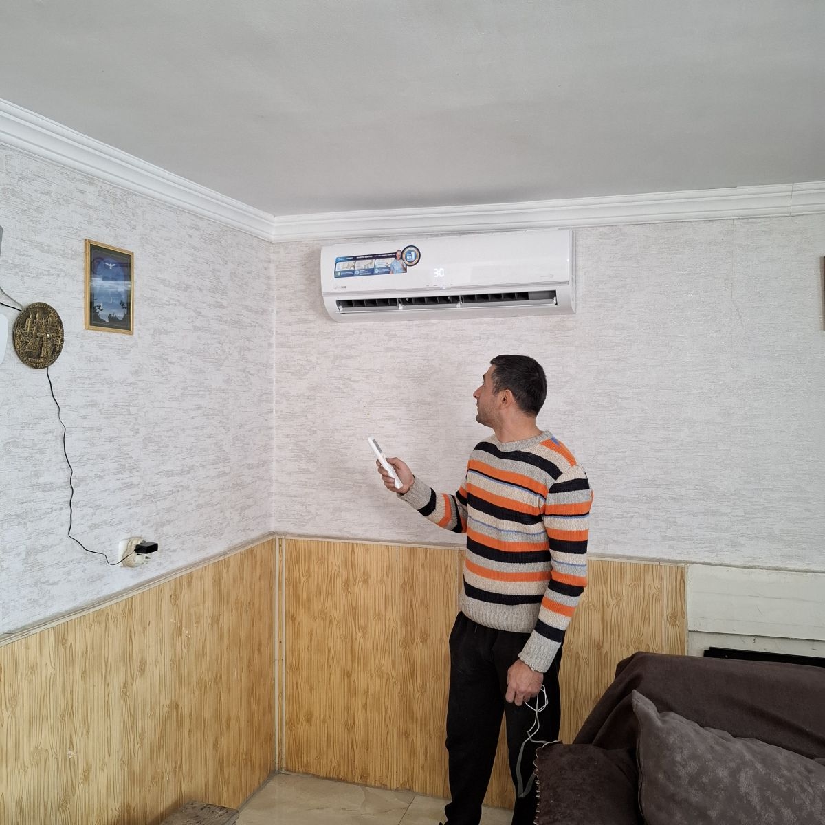 კონდინციონერის ხელოსანი